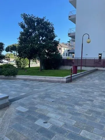 Nora House Apartment Savona 0*,